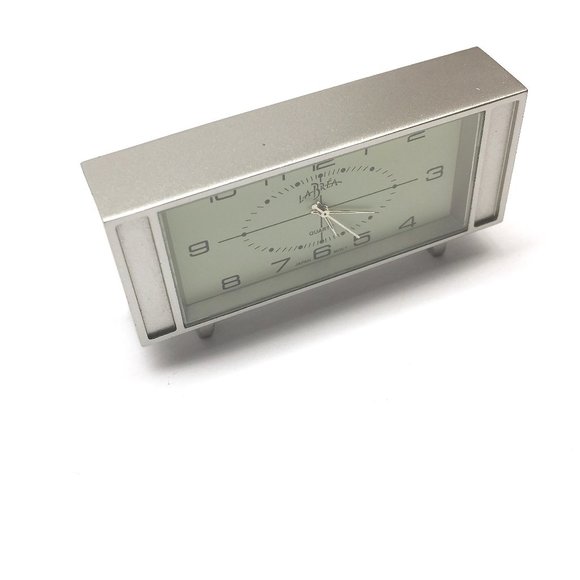 Miniature Silver Mini Retro TV style clock, QUARTZ Japan Movement, La Brea, New - Picture 3 of 7